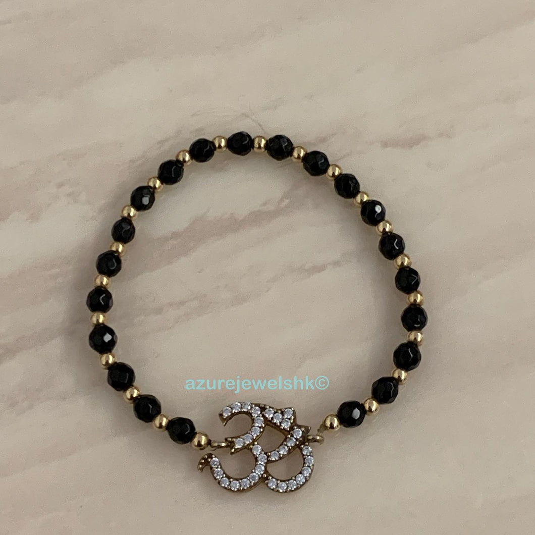 Om Black and Gold Beads Bracelet